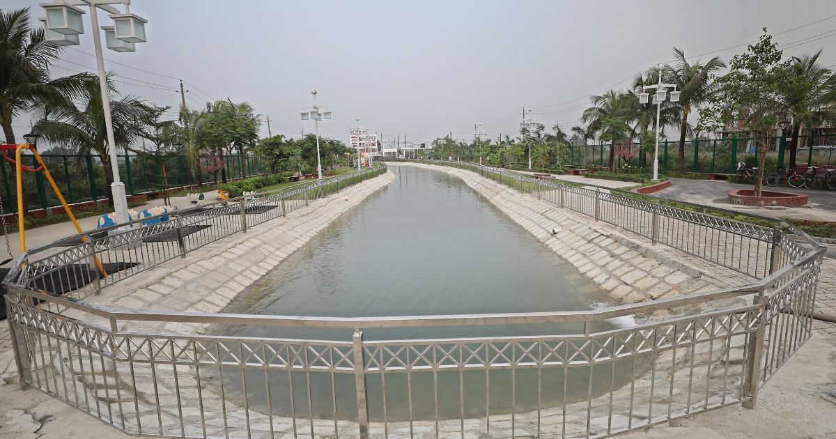 Bashundhara Community Park Ratan 16 Oct 2025 Ratan 6